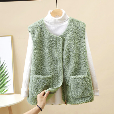 Γυναικείο χειμερινό γιλέκο με τσέπες και φερμουάρ