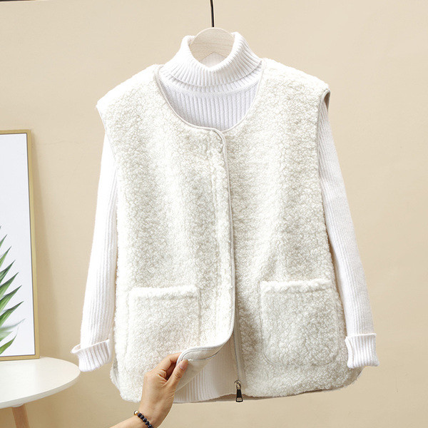 Γυναικείο χειμερινό γιλέκο με τσέπες και φερμουάρ