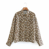 Alkalmi női ing gombokkal és színes rátéttel