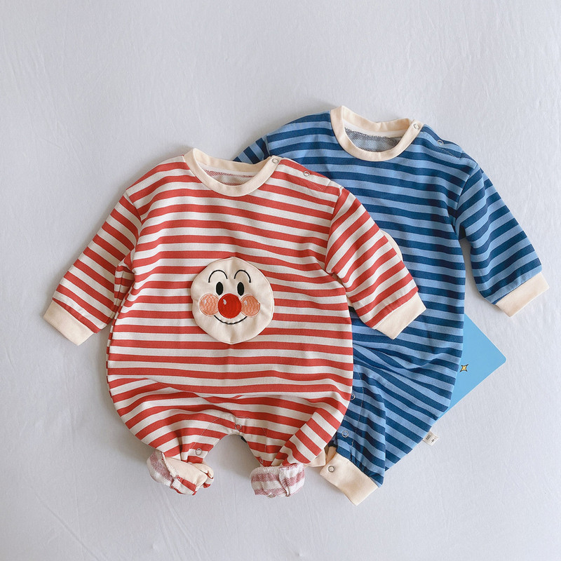 Ριγέ παιδική φόρμα με μακριά μανίκια και απλικέ