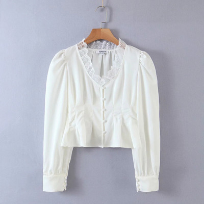 Νέο μοντέλο γυναικείο πουκάμισο με λαιμόκοψη και δαντέλα