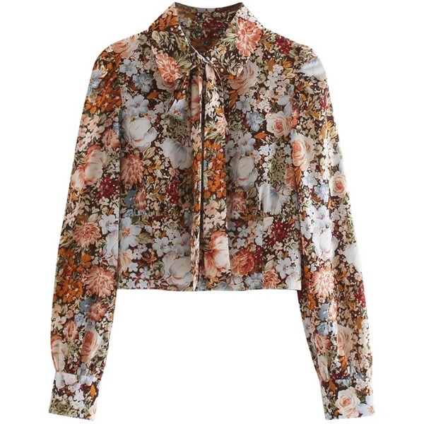 Moodne naiste särk - lillelise mustriga ja klassikalise kraega