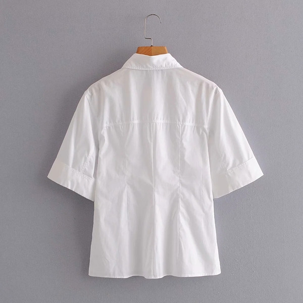 Γυναικείο casual πουκάμισο με κοντά μανίκια - λευκό χρώμα