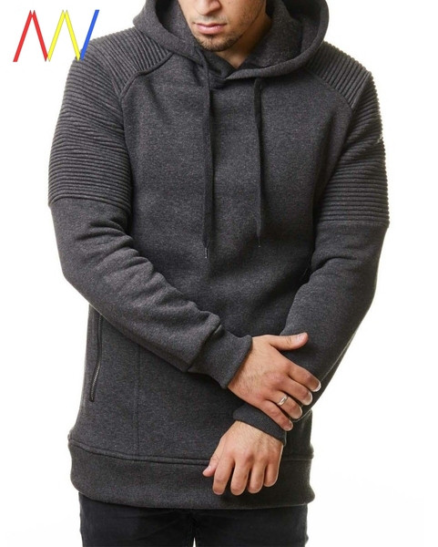Ανδρικό φούτερ με κουκούλα και ανάγλυφα μανίκια