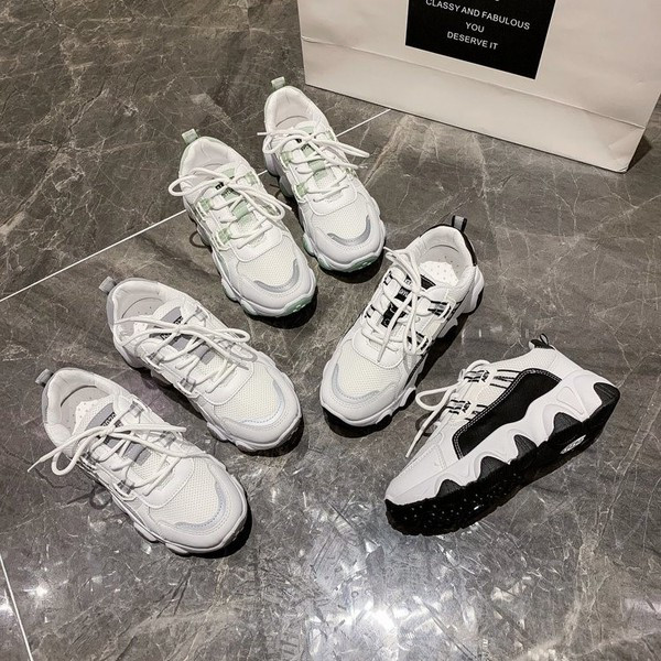 Ženske sportske tenisice s mrežicom