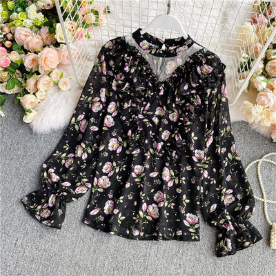 Γυναικείο πουκάμισο σιφόν με μακριά μανίκια και λουλουδάτο μοτίβο