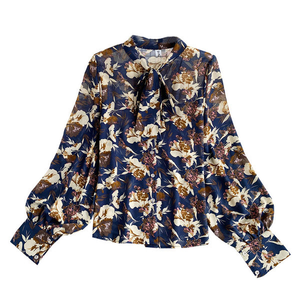 Naiste paela, nööpide ja pikkade varrukatega särk - lai mudel