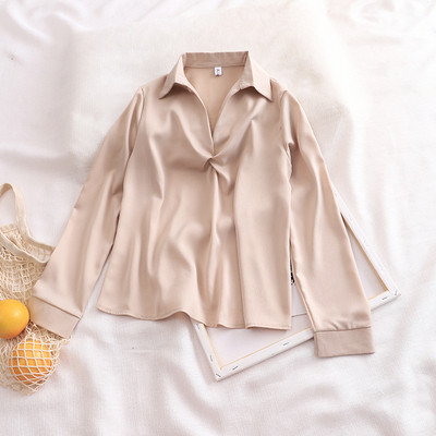 Γυναικείο μεταξωτό πουκάμισο με κλασικό κολάρο