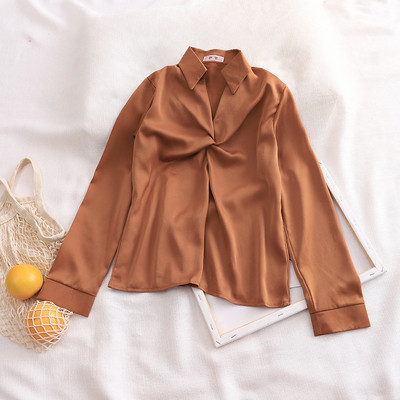 Γυναικείο μεταξωτό πουκάμισο με κλασικό κολάρο