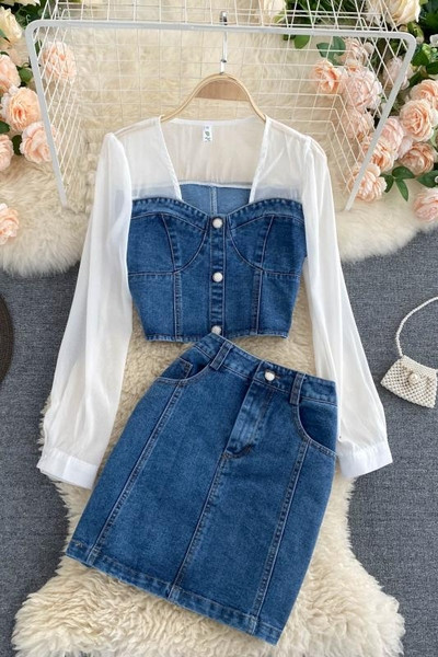 Naiste teksakomplekt koos pluusi ja seelikuga