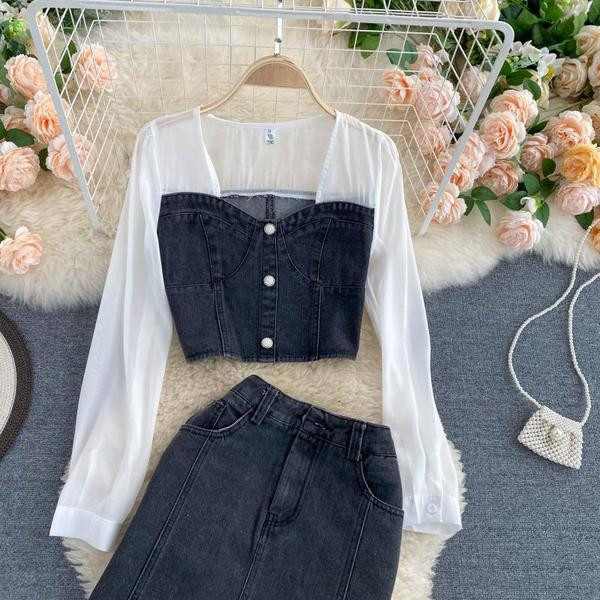 Naiste teksakomplekt koos pluusi ja seelikuga