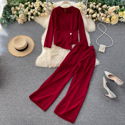 Φθινοπωρινό γυναικείο σετ από δύο μέρη - μπλούζα και φαρδί παντελόνι