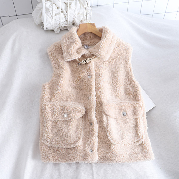Καθημερινό γυναικείο γιλέκο με τσέπες και κουμπιά