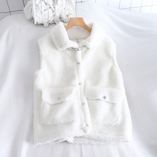 Καθημερινό γυναικείο γιλέκο με τσέπες και κουμπιά