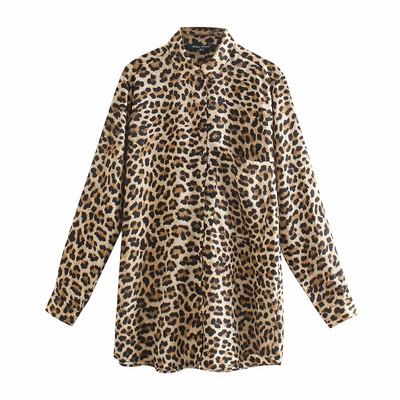 Modern hosszú női ing klasszikus gallérral, állatmintával