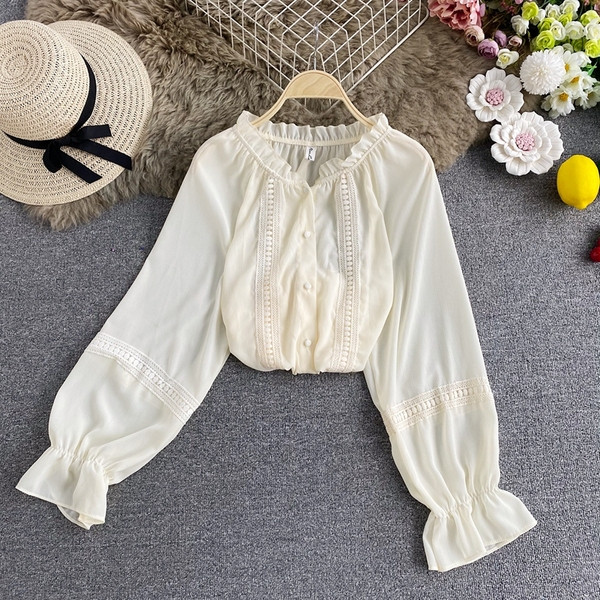 Casual γυναικείο πουκάμισο με κουμπιά και μακριά μανίκια σε μπεζ χρώμα