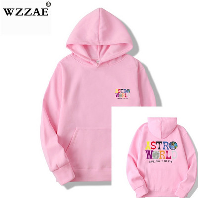 Seljal värvilise aplikatsiooniga sügisene meeste kampsun