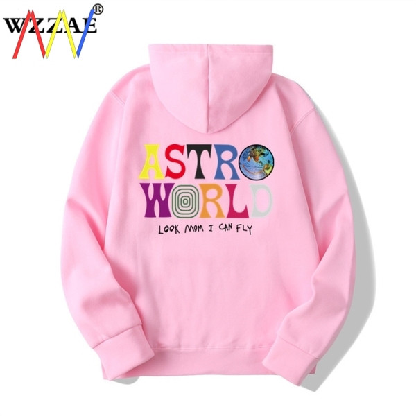 Seljal värvilise aplikatsiooniga sügisene meeste kampsun