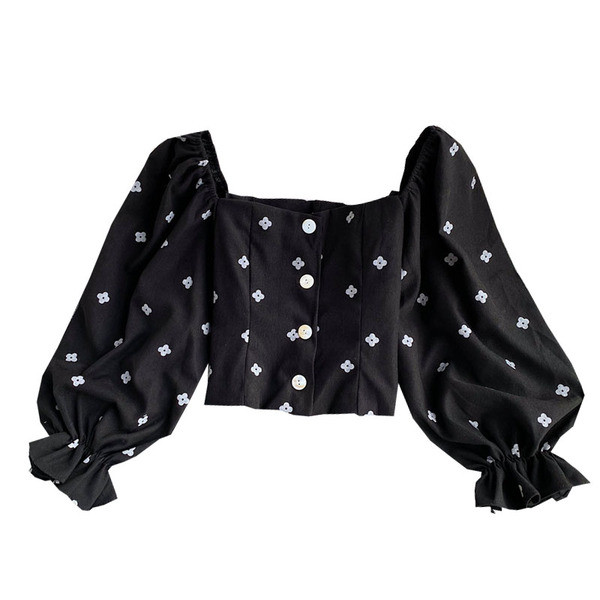 Κοντό γυναικείο πουκάμισο με κουμπιά και τετράγωνο ντεκολτέ