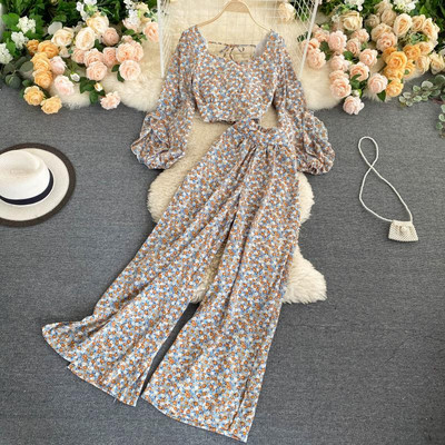 Värviline kaheosaline naiste komplekt