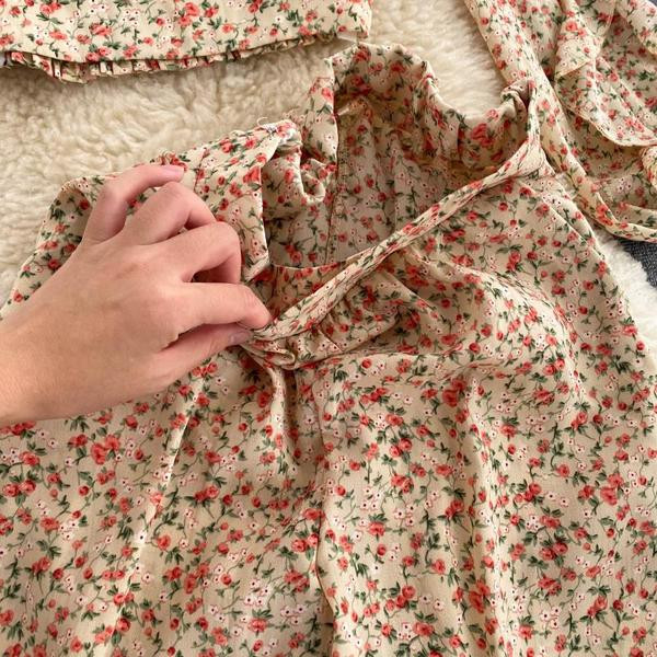 Värviline kaheosaline naiste komplekt