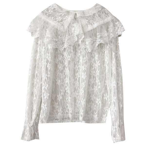 Valge naiste pitssärk pikkade varrukate ja ovaalse kaelusega