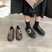 Metallist pandlaga vabaajajalatsid naistele