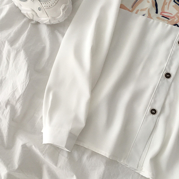 Alkalmi női ing rátéttel és klasszikus gallérral