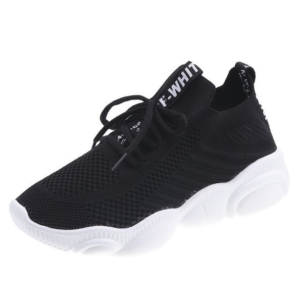 Sport és alkalmi női tornacipő gumi talppal