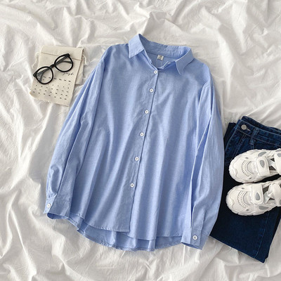 Naiste vabaaja särgi tavaline klassikalise kraega mudel