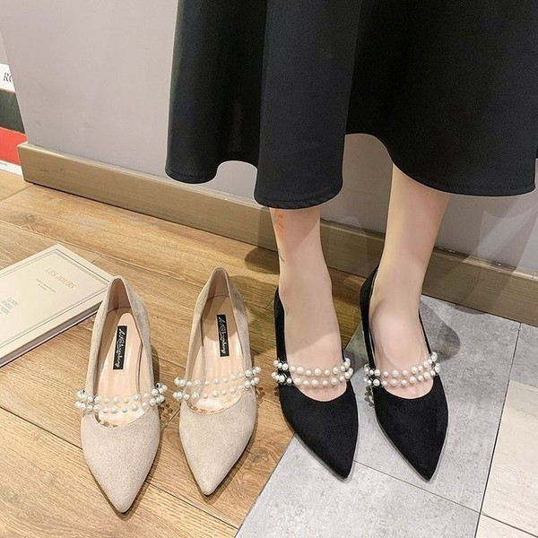 Naiste seemisnahast kingad teravatipuline pärlitega mudel