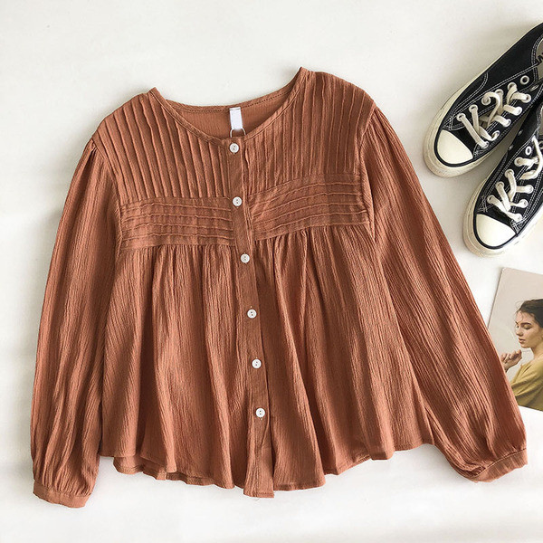 Naiste vabaaja särk – ovaalse kaelusega ja pikkade varrukatega