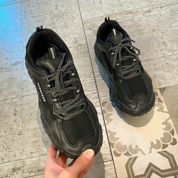 Casual γυναικεία αθλητικά παπούτσια με πλατφόρμα και κορδόνια 6 cm