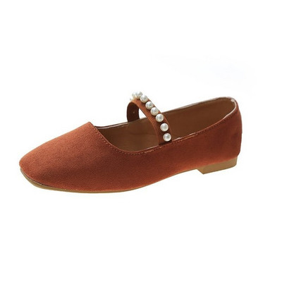 Modern női cipő gyöngy elemekkel