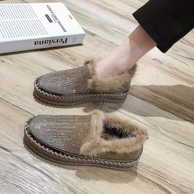 Φθινοπωρινά γυναικεία παπούτσια με διακοσμητικές πέτρες