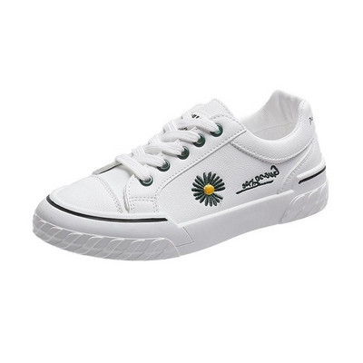 Női alkalmi tornacipő színes hímzéssel