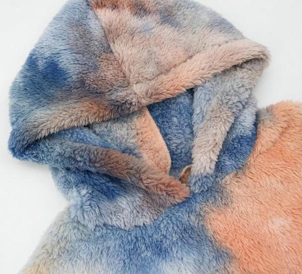 Női pehely pulóver és rövidnadrág szett