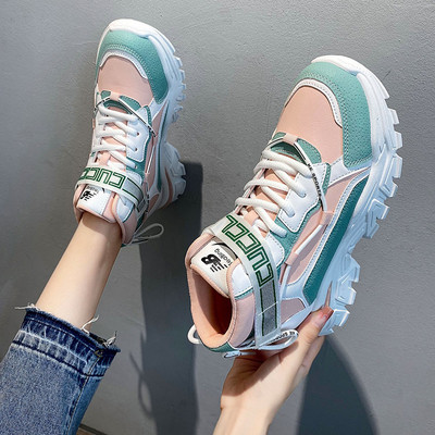 Γυναικεία αθλητικά παπούτσια με λουράκι βελκρό και κορδόνια