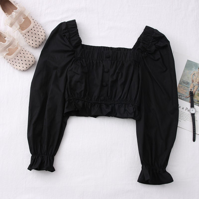 Moodne naiste lühike ruudukujulise kaelusega särk