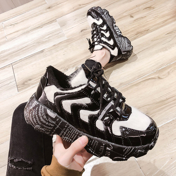 Γυναικεία casual αθλητικά παπούτσια με κορδόνια