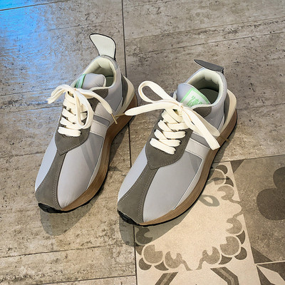 Casual γυναικεία αθλητικά παπούτσια κατασκευασμένα από έκο δέρμα με επίπεδη σόλα