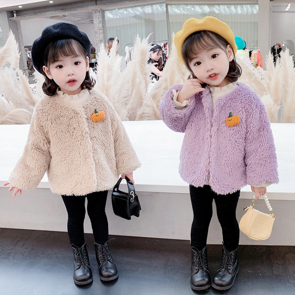 Modern gyerek kabát 3D elemmel