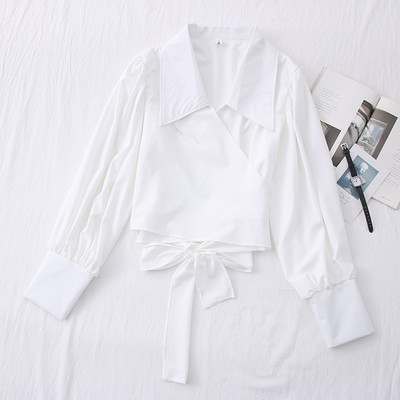 Μοντέρνο γυναικείο πουκάμισο - με μακριά μανίκια και κορδόνια