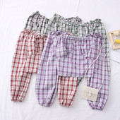 Μοντέρνο γυναικείο καρό πουκάμισο με ντεκολτέ