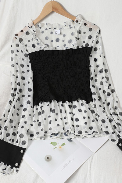 Naiste täpiline must-valge särk