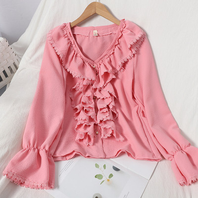 Női ing fürtökkel és gyöngyökkel - spitz nyakkivágással