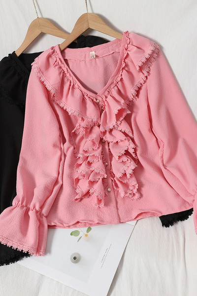 Női ing fürtökkel és gyöngyökkel - spitz nyakkivágással