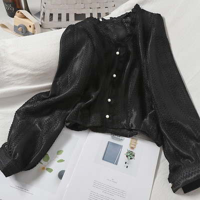 Γυναικείο μοντέρνο πουκάμισο με δαντέλα και πέρλες