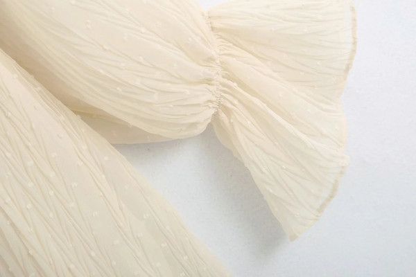 Γυναικείο  σιφόν πουκάμισο μοντέρνο σε λευκό χρώμα