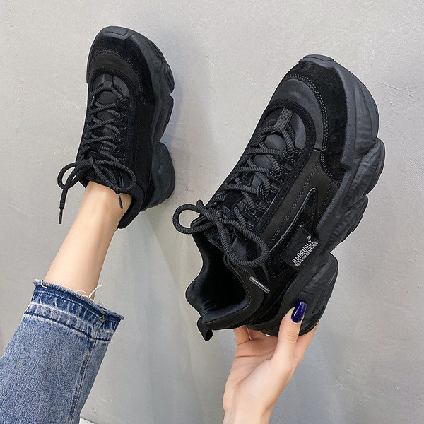 Γυναικεία πάνινα παπούτσια με κορδόνια, επιγραφή και ψηλή σόλα